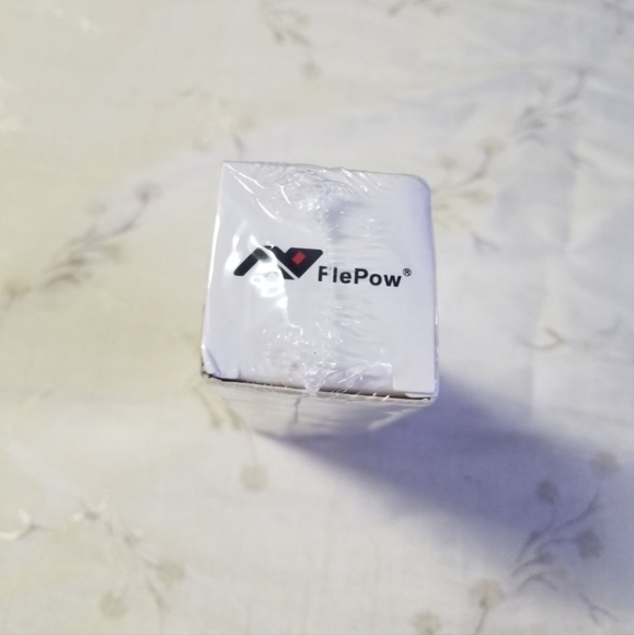 FlePow - Nose/Ear Hair Trimmer w/Cleaning Brush 🌴 - Picture 6 of 6